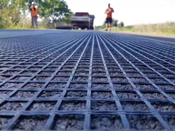 玻璃纖維的化學(xué)性質(zhì)是穩(wěn) 定的,那么玻纖呢